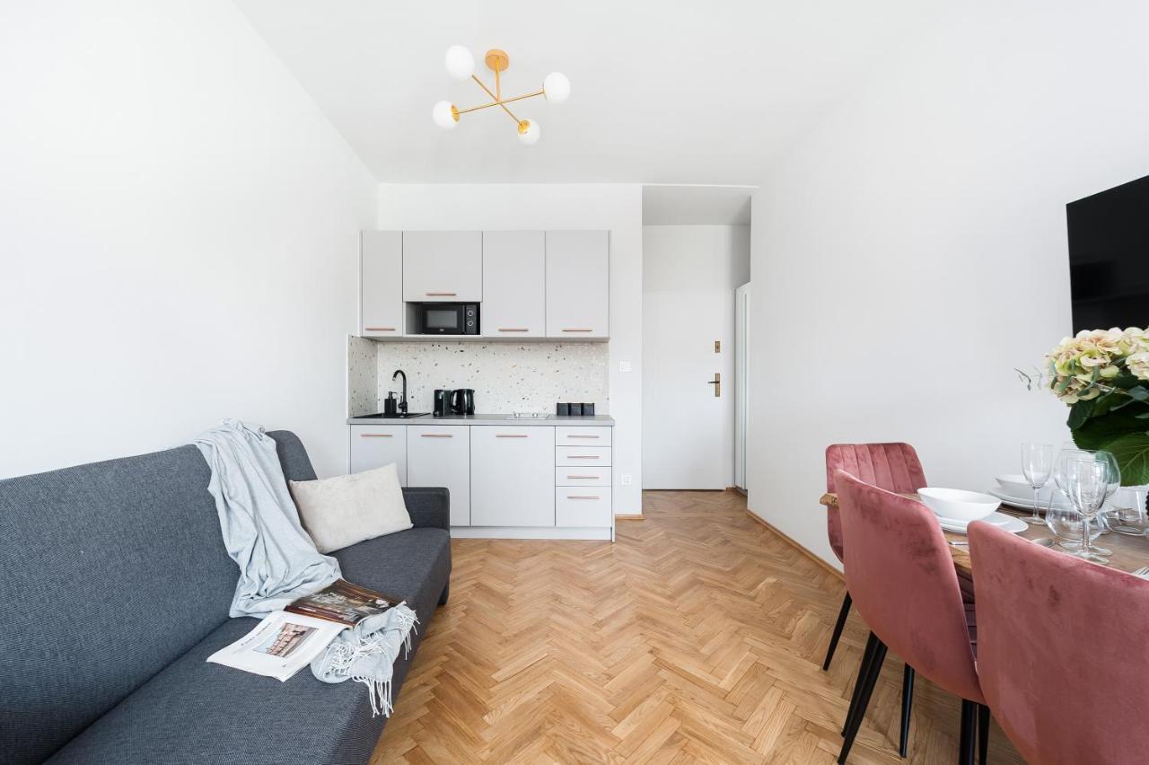 Gallery 7 - Apartment 6 Краков Экстерьер фото